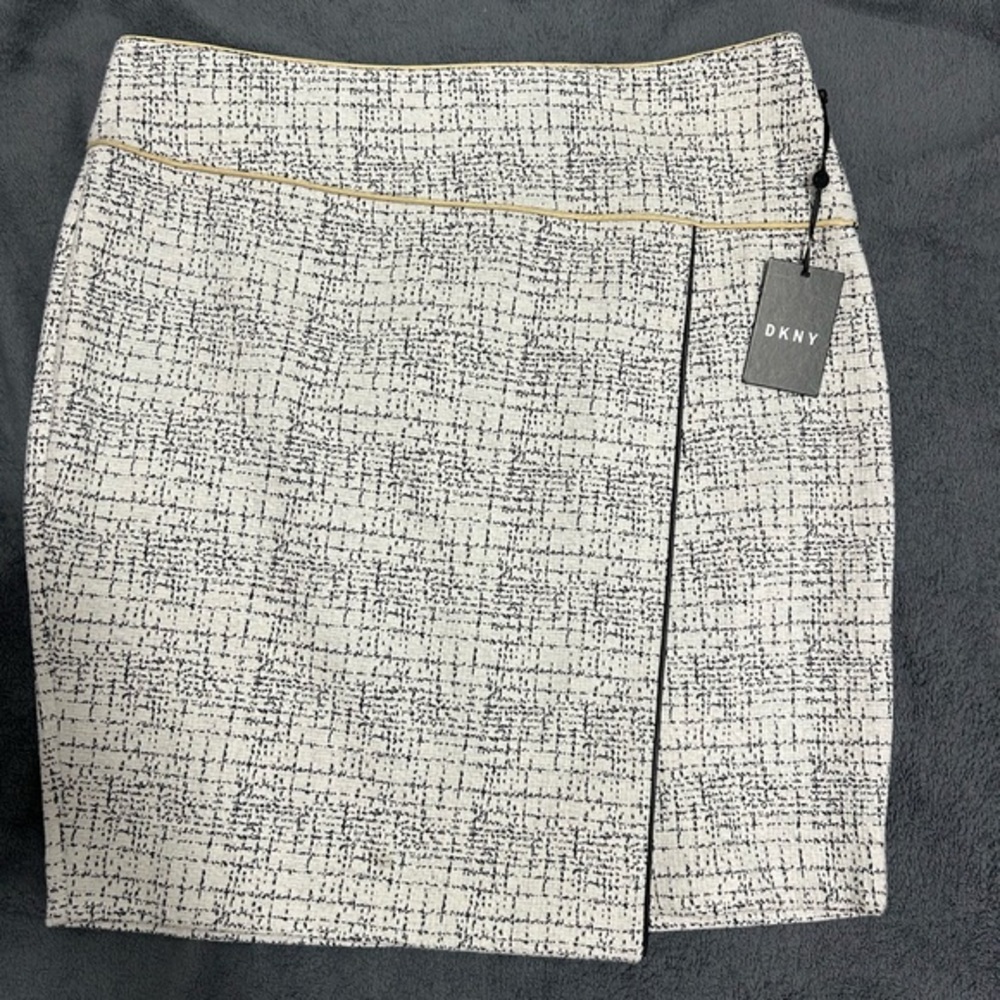 DKNY Tweed Wrap Skirt White Black Textured Women’s Size 14 NWT